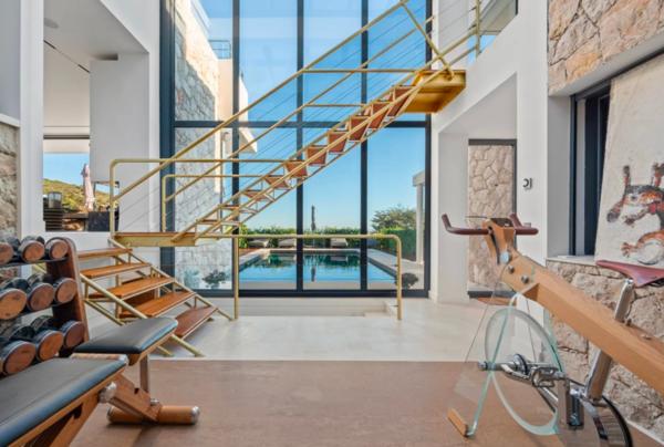 Vente Maison contemporaine Èze 6 Pièces 240 m²