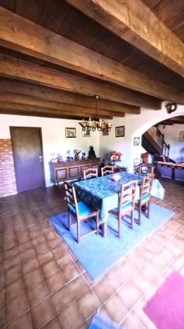 Maison Hennezel 4 pièce(s) 129 m2