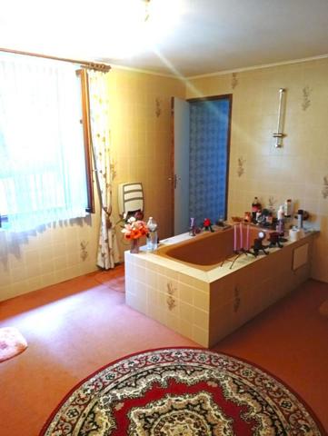 Maison Hennezel 4 pièce(s) 129 m2