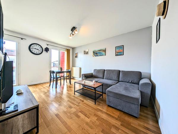 Appartement Hendaye 43m² avec balcon, ascenseur, cave et parking