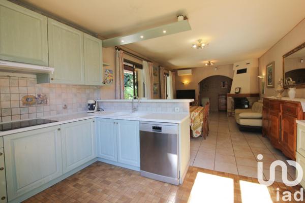 Maison à vendre 6 pièces 166 m² Antibes