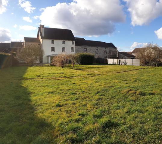 Maison à CONFLANS-SUR-LANTERNE, 70800 - 8 pièces 246m²