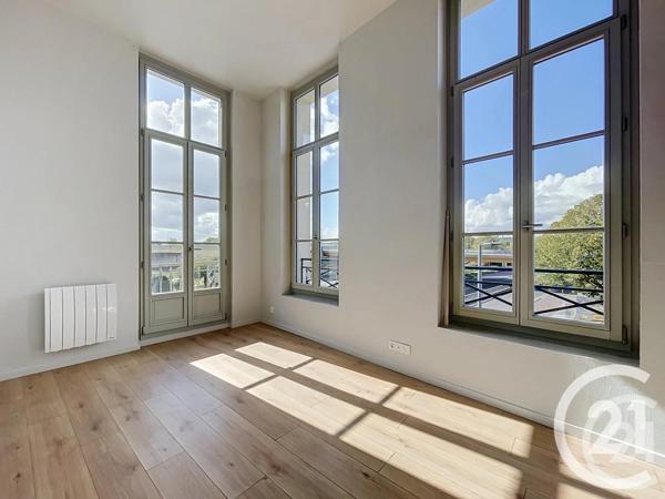 Appartement F4 à vendre  4 pièces - 104 m 2   ROUEN  - 76