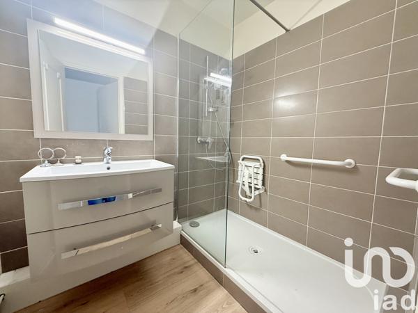 Appartement à vendre 3 pièces 70 m² Nîmes-Saint-Césaire