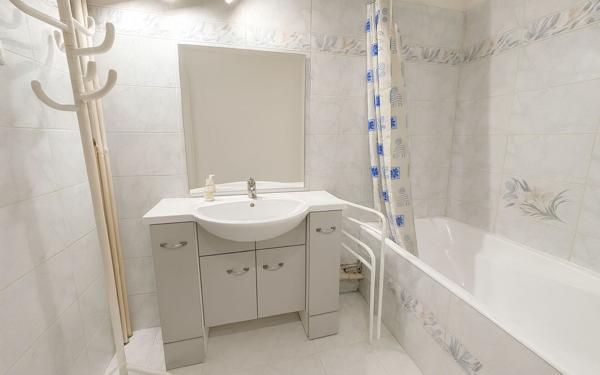 Appartement à vendre    4 pièces • 90 m2 Marseille 10