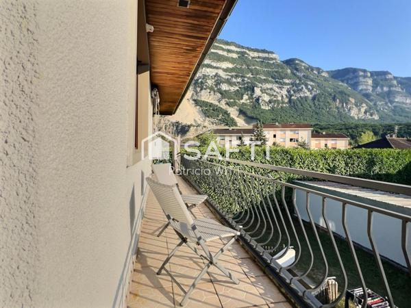 Appartement T4 de 86m2, douane de Veyrier, 2 parkings