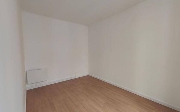 Appartement à vendre    2 pièces • 36,41 m2 Paris 15