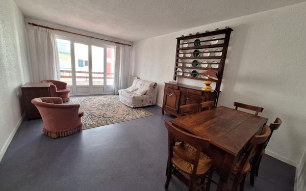 Appartement à vendre    3 pièces • 72,90 m2 Saint-Jean-de-Luz