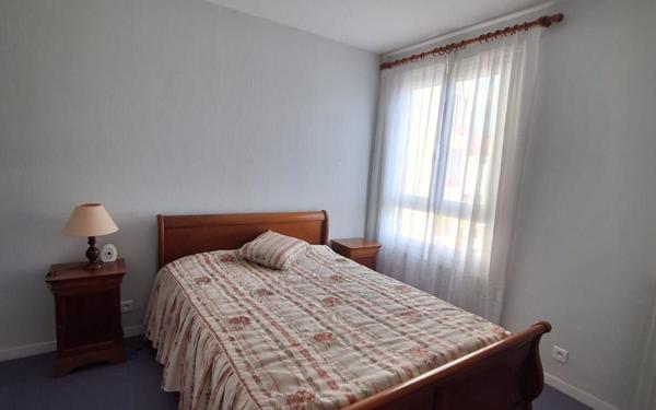 Appartement à vendre    3 pièces • 72,90 m2 Saint-Jean-de-Luz