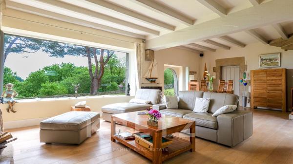 Propriété d’exception face à l’océan - Deux maisons et un parc paysager