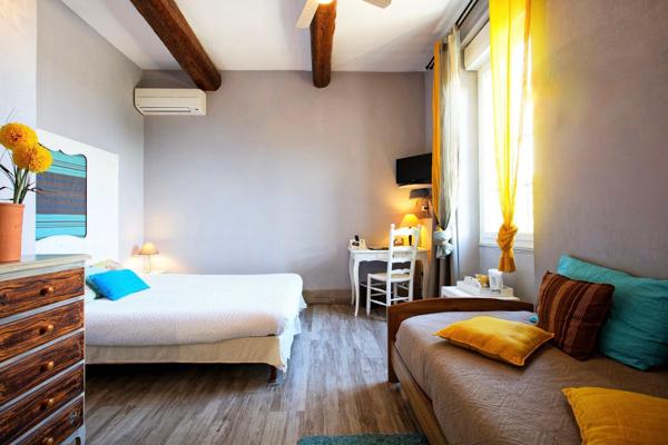 MURS COMMERCIAUX HOTEL RESTAURANT 750M2