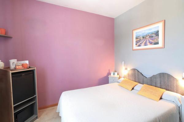 MURS COMMERCIAUX HOTEL RESTAURANT 750M2