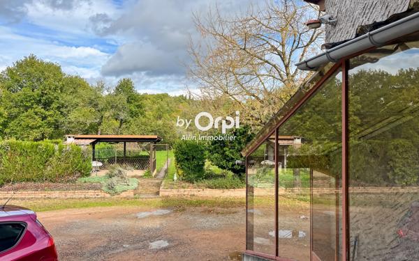 Maison à vendre    5 pièces • 104 m2 Désertines