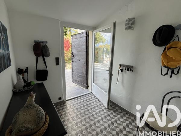 Maison à vendre 5 pièces 159 m² Saint-Maime