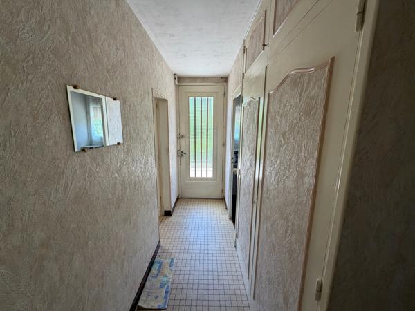 MAISON 2 CHAMBRES + GARAGE - DEPENDANCE - TERRAIN