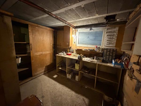 MAISON 2 CHAMBRES + GARAGE - DEPENDANCE - TERRAIN