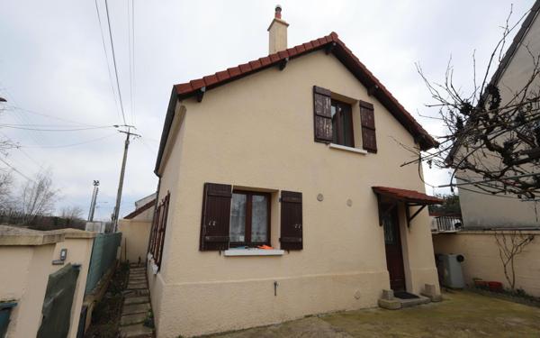 Maison à vendre    4 pièces • 83 m2 Les Mureaux