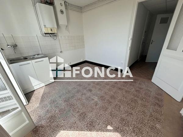 Location Studio 34.76 m² - 50 AVENUE DES BALMES Miribel 01700