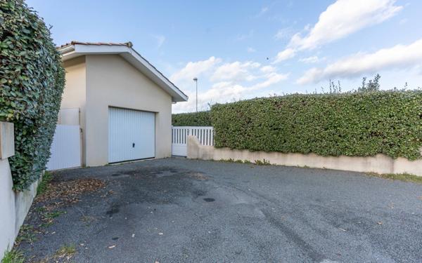 Maison à vendre    3 pièces •  Biscarrosse
