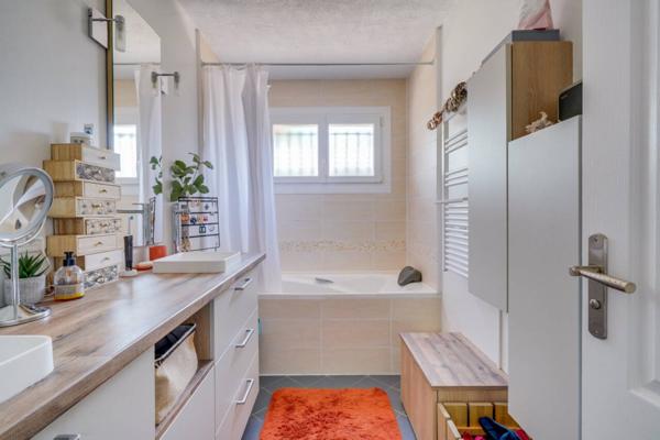 Maison à vendre 6 pièces de 153 m²