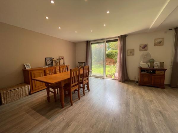 APPARTEMENT 5 PIECES 100 M2 VUE PANORAMIQUE - DOUBLE GARAGE