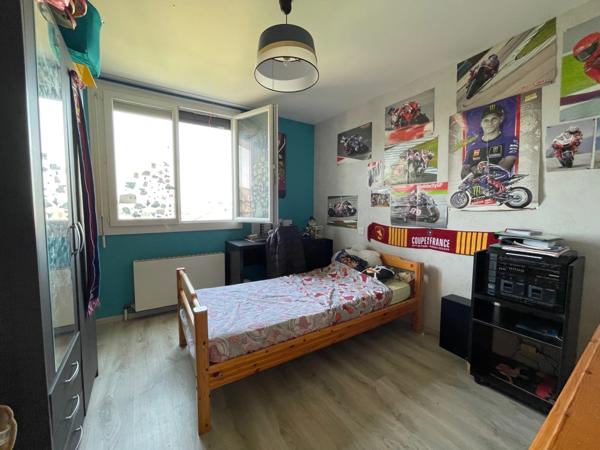 APPARTEMENT 5 PIECES 100 M2 VUE PANORAMIQUE - DOUBLE GARAGE