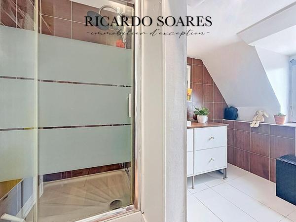 PONT-SAINTE-MAXENCE 60700 - MAISON DE VILLE 64 m² / 1 CHAMBRE / 1 STUDIO INDÉPENDANT / JARDIN ET TERRASSES