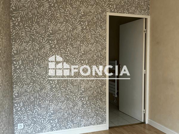 Location Studio 30.65 m² - 49 COURS MARC NOUAUX Bordeaux 33000