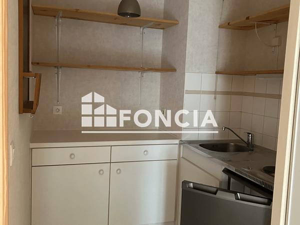 Location Studio 30.65 m² - 49 COURS MARC NOUAUX Bordeaux 33000