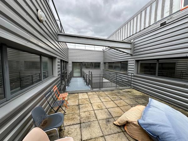 bureaux à louer RILLIEUX LA PAPE (69) plateau de bureaux de 344m2 au 1er étage avec parking inclu