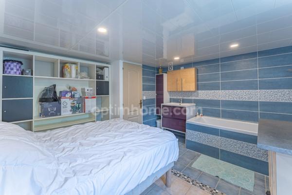 MONTLIGNON, VAL D'OISE (95) - Maison de 5 pièces principales - 109 m² (129 m² de surface au sol) - Proche écoles et commodités