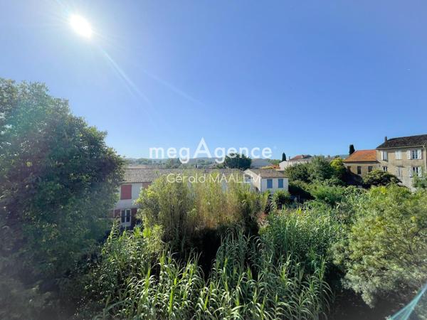 Maison à COGOLIN, 83310 - 7 pièces 231m²