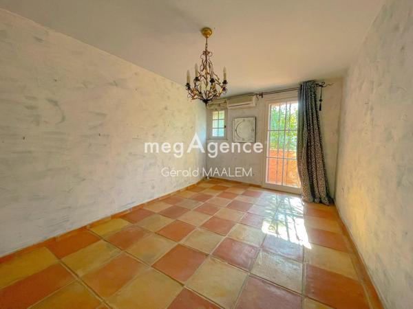 Maison à COGOLIN, 83310 - 7 pièces 231m²