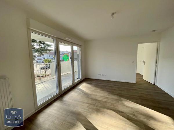 Appartement à louer 4 pièces 75.4m² Chenôve (21300)