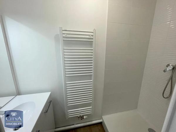 Appartement à louer 4 pièces 75.4m² Chenôve (21300)
