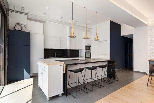 LE CANNET HISTORIQUE – Loft 245 m² exceptionnel
