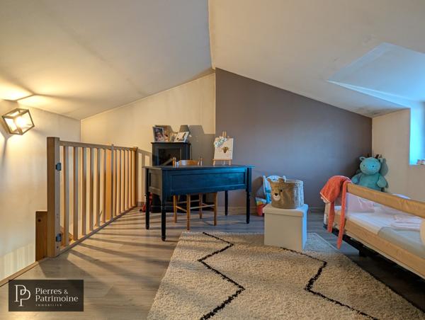 Montréal (32250) Propriété avec gîte et dépendances sur 2ha