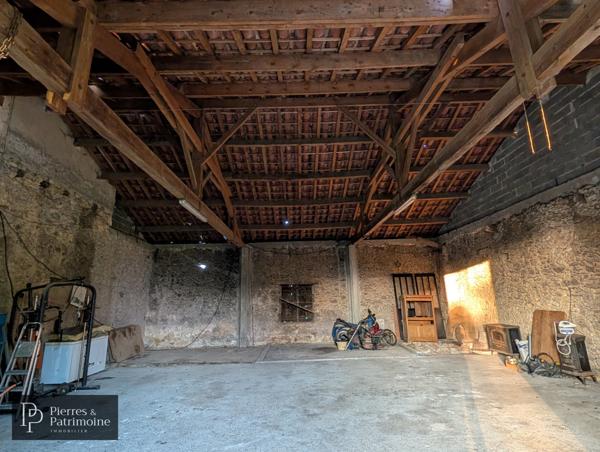 Montréal (32250) Propriété avec gîte et dépendances sur 2ha