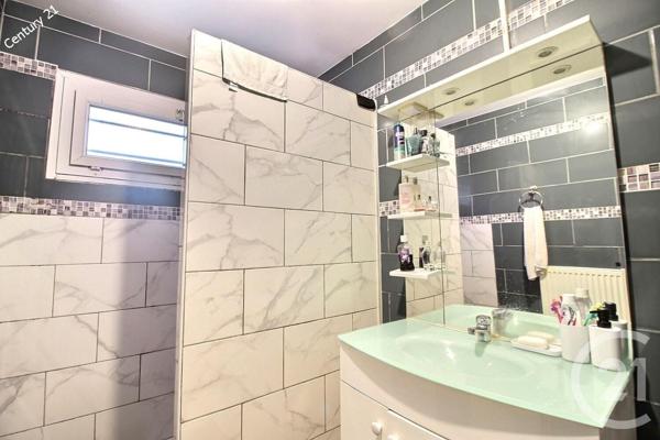 Maison à vendre  5 pièces - 93 m2 CHATEAU THIERRY - 02