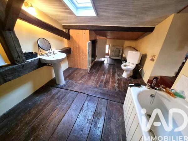 Maison à vendre 5 pièces 110 m² Saint-Loup-Lamairé