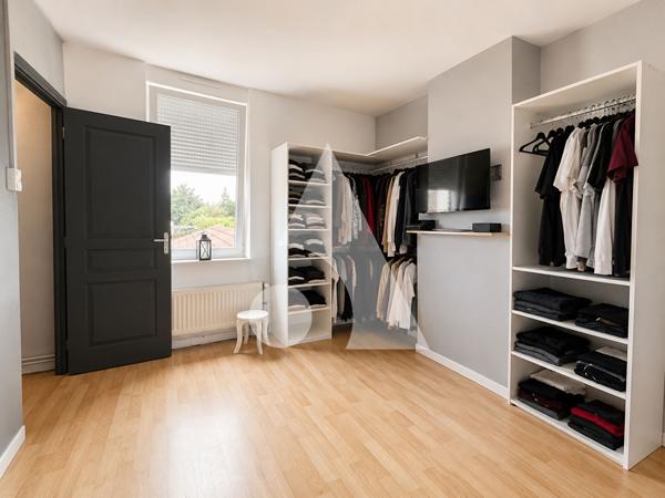 Maison 4 pièces 144 m2