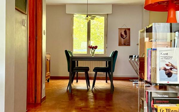 Appartement à vendre    3 pièces • 97 m2 Châlons-en-Champagne