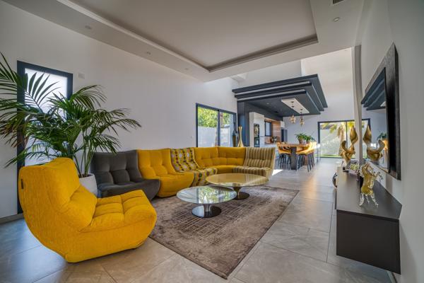 Vente Maison de luxe Agde 5 Pièces 145 m²