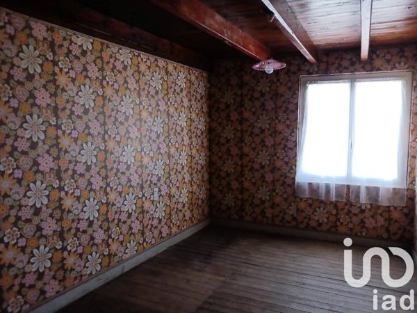 Maison 6 pièces de 118 m² à Saint-Secondin (86350)