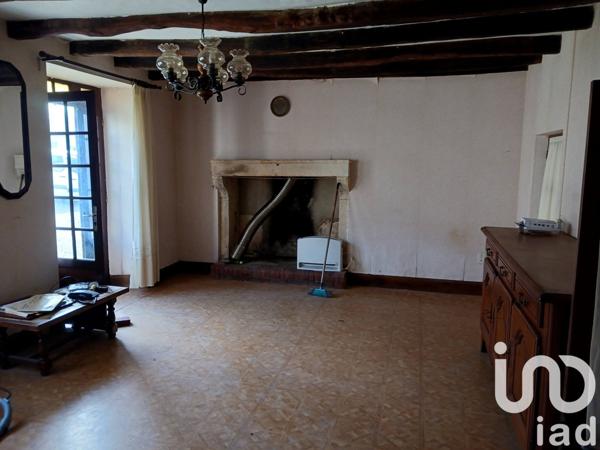 Maison 6 pièces de 118 m² à Saint-Secondin (86350)