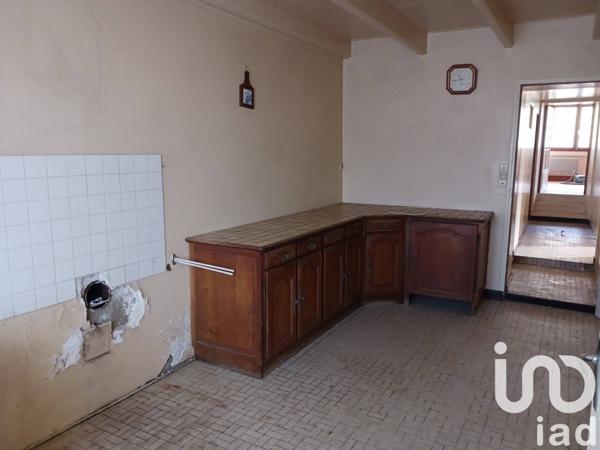 Maison 6 pièces de 118 m² à Saint-Secondin (86350)