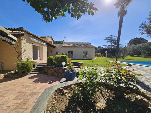 Vente Maison de luxe Perpignan 7 Pièces 280 m²