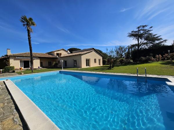 Vente Maison de luxe Perpignan 7 Pièces 280 m²