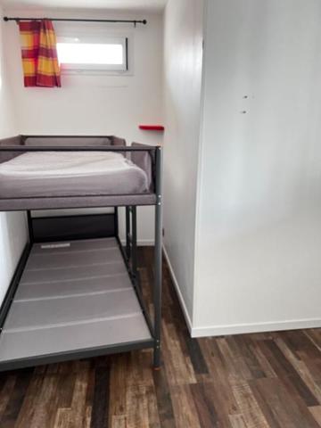 Maison  6 pièces, 97 m² + dépendances en pierres