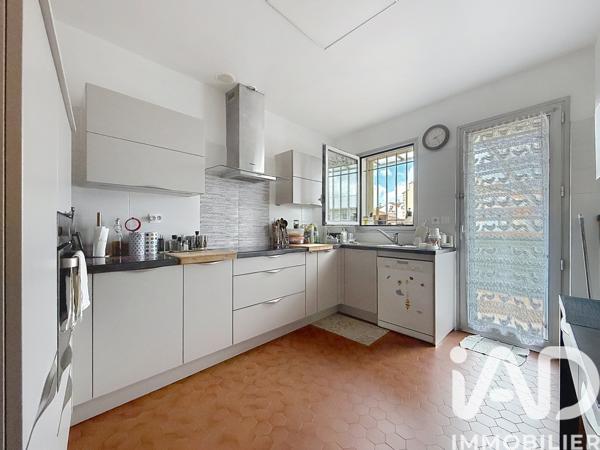 Maison à vendre 8 pièces 392 m² Marseille 15